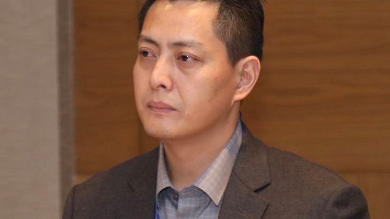 光伏板清洗剂如何选择：揭秘高效清洁之道